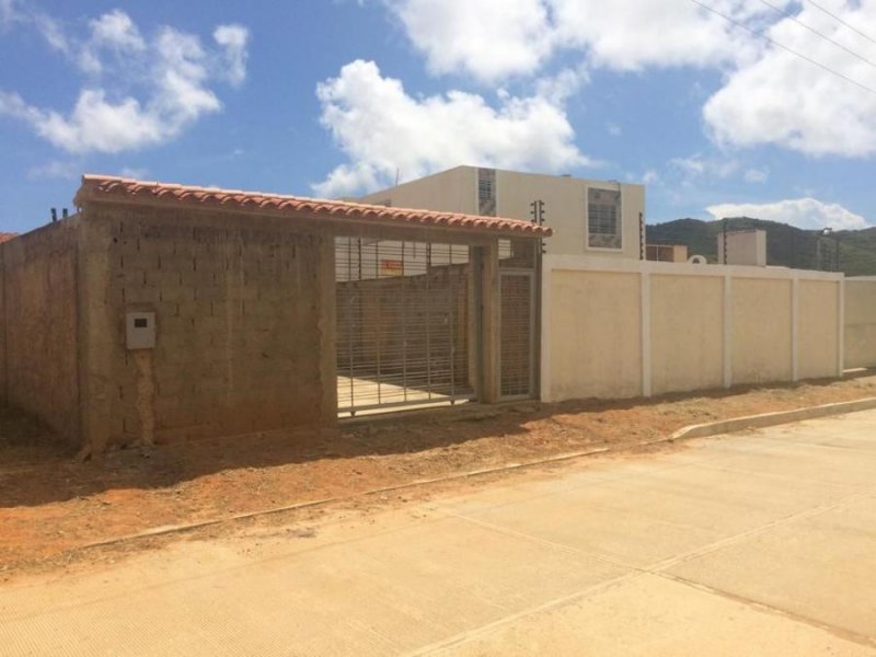 Foto Casa en Venta en La Asunción, Nueva Esparta - BsF 18.000 - CAV115843 - BienesOnLine