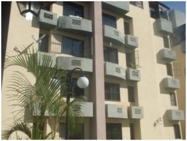 Foto Apartamento en Venta en Campo alegre, Valencia, Carabobo - BsF 900.000 - APV19350 - BienesOnLine