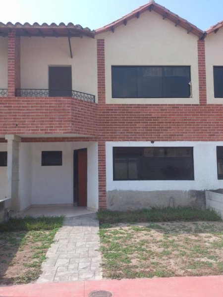 Foto Casa en Venta en Fuentes de San Diego, San Diego, Carabobo - BsF 1.280.000 - CAV46031 - BienesOnLine