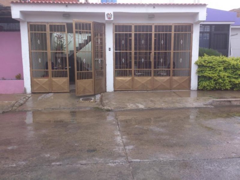 Foto Casa en Venta en Urb. Villa Florida 1, Valencia, Carabobo - BsF 800.000 - CAV46691 - BienesOnLine