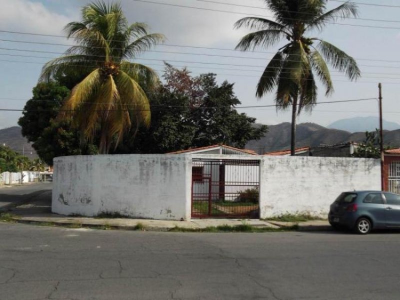 Foto Casa en Venta en Villas del Centro, San Joaquín, Carabobo - BsF 800.000 - CAV46606 - BienesOnLine