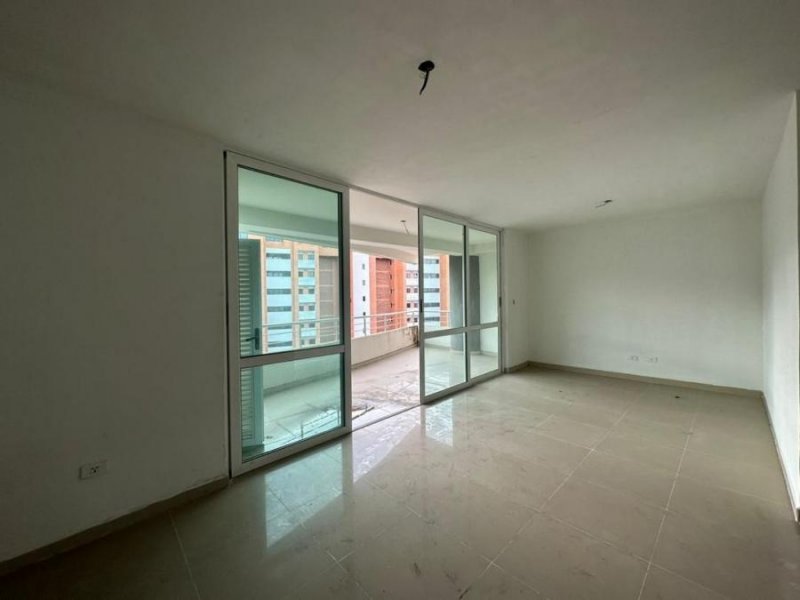 Foto Apartamento en Venta en Urb. El Bosque, Valencia, Urb. El Bosque, Valencia, Carabobo - U$D 105.000 - APV229403 - BienesOnLine