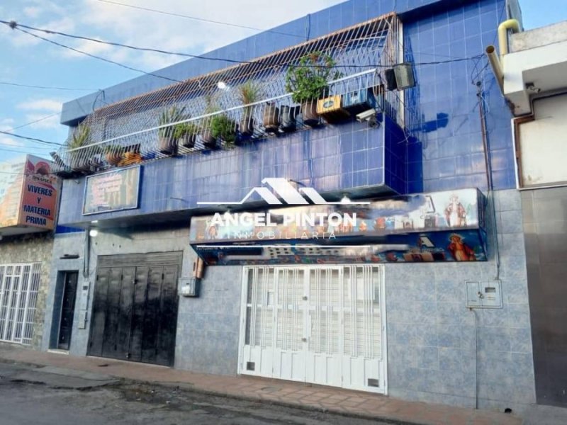 EDIFICIO COMERCIAL EN VENTA EN CALLE 32 BARQUISIMETO API 6565