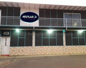 Edificio en Venta en  La Vela de Coro, Falcón