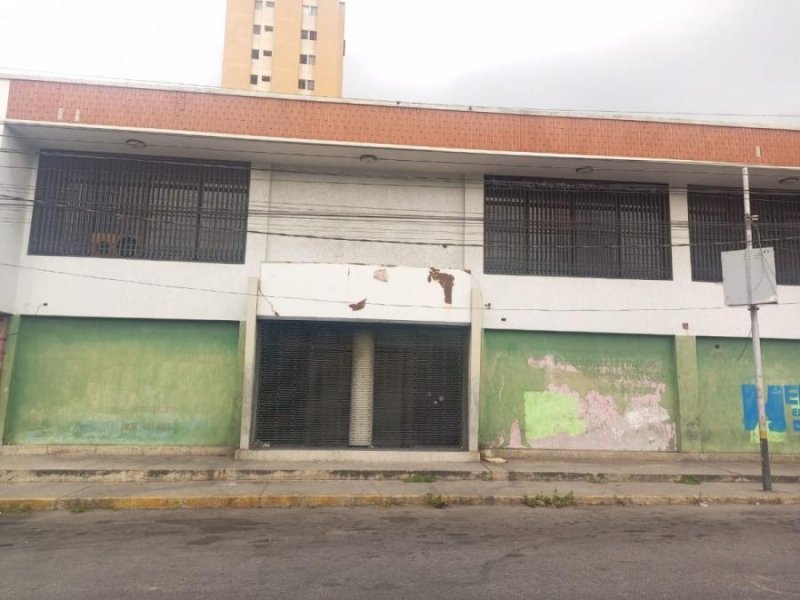 Edificio en Alquiler Carrera 23 entre Calle 28 - Barquisimeto