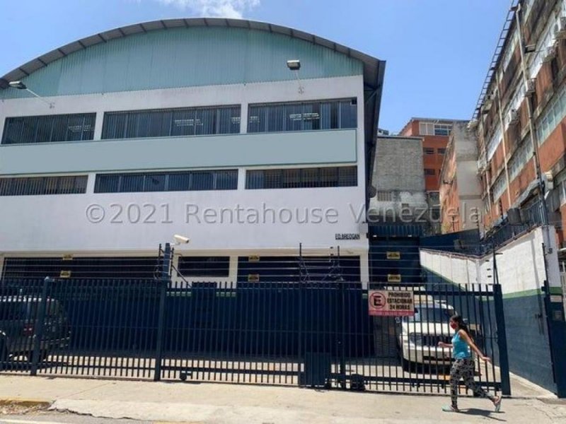 Edificio en Venta EL llanito - Caracas # 24-26749 G. 04143054662 / 04143247646
