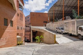 Edificio en Venta en Piedra Azul Caracas, Distrito Federal