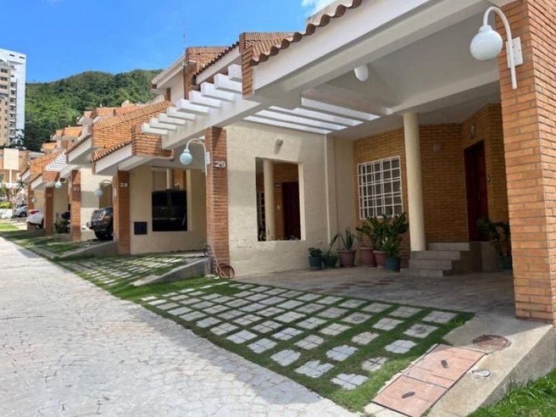 Foto Casa en Venta en SAN JOSE, Valencia, Carabobo - U$D 110.000 - CAV225401 - BienesOnLine