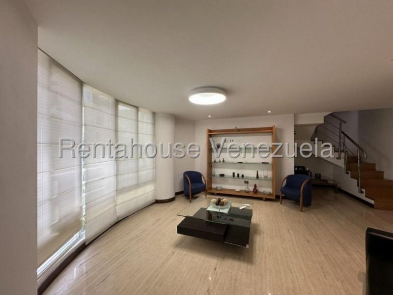 Foto Apartamento en Alquiler en Los Naranjos de las Mercedes, Caracas, Distrito Federal - U$D 1.500 - APA248485 - BienesOnLine