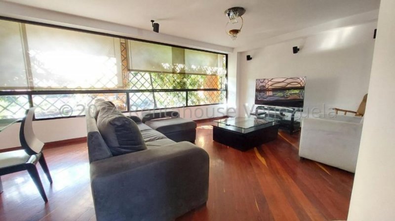 Apartamento en Alquiler en Los Palos Grandes Caracas, Distrito Federal