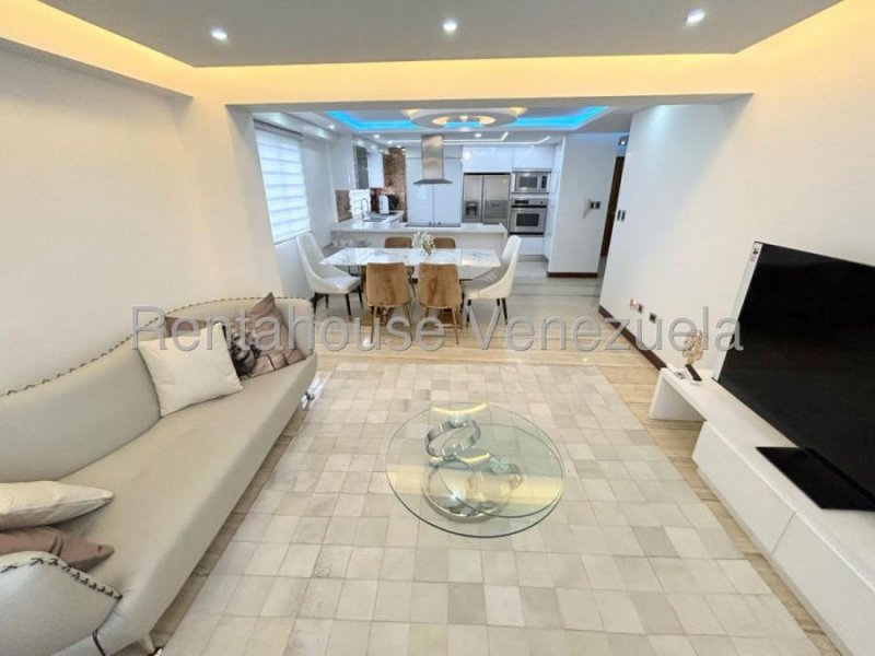 Foto Apartamento en Alquiler en Los Naranjos de Las Mercedes, Caracas, Distrito Federal - U$D 3.000 - APA250084 - BienesOnLine