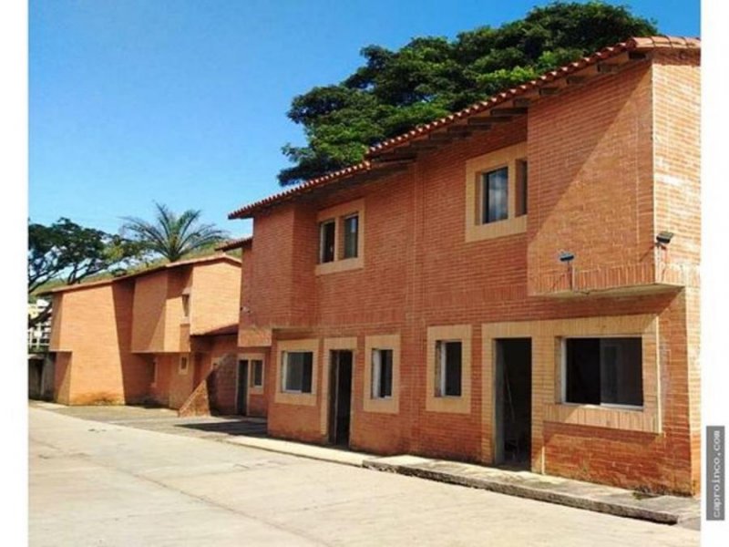 Foto Casa en Venta en Naguanagua, Naguanagua, Carabobo - U$D 15.000 - CAV184655 - BienesOnLine