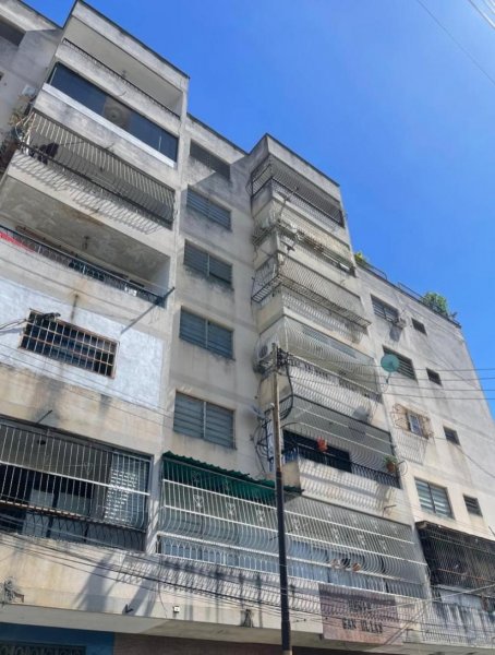 Foto Apartamento en Venta en Av. Lara, Valencia, Carabobo - U$D 14.000 - APV216979 - BienesOnLine