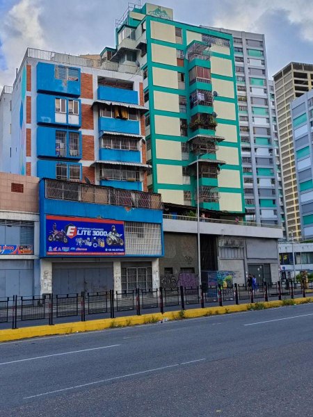 En venta apartamento en la avenida san martin