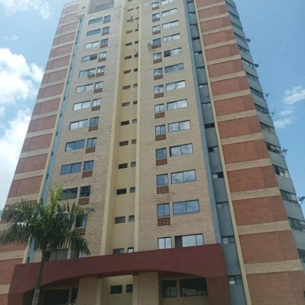 Foto Apartamento en Venta en San Jose, Valencia, Carabobo - U$D 21.000 - APV197711 - BienesOnLine