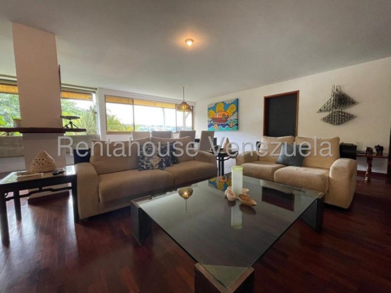 Foto Apartamento en Venta en Santa Rosa de Lima, Caracas, Distrito Federal - U$D 290.000 - APV246249 - BienesOnLine