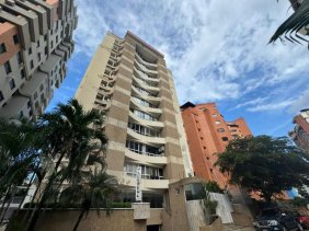 Apartamento en Venta en EL BOSQUE Valencia, Carabobo