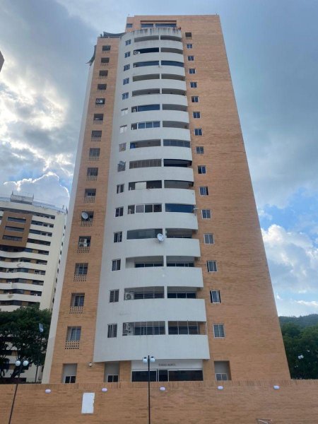 Foto Apartamento en Venta en VALENCIA, EL PARRAL, Carabobo - U$D 70.000 - APV201639 - BienesOnLine