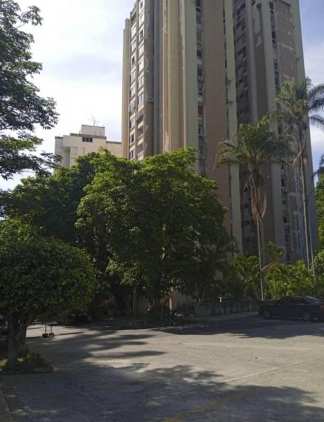 Foto Apartamento en Venta en Baruta, Baruta, Miranda - U$D 60.000 - APV205377 - BienesOnLine