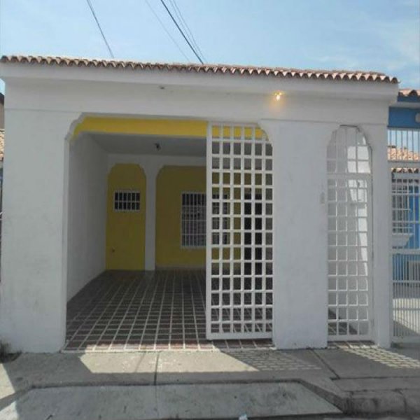 Foto Casa en Venta en Villas del Centro, San Joaquín, Carabobo - BsF 5.500.000 - CAV63416 - BienesOnLine