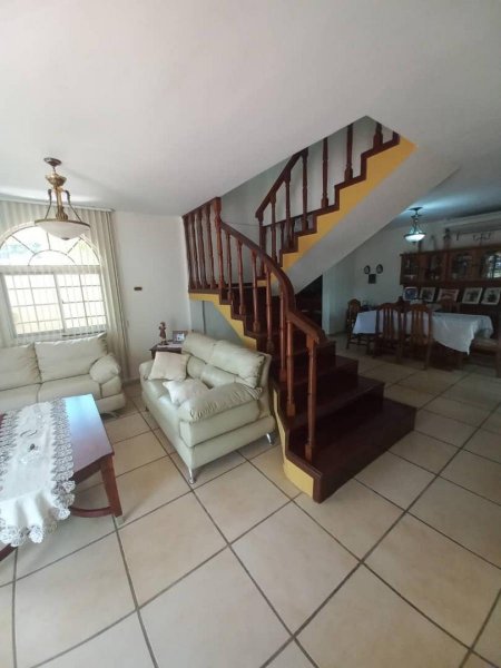 Foto Casa en Venta en El Tigre, Anzoátegui - U$D 125.000 - CAV203407 - BienesOnLine