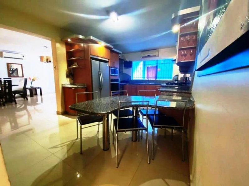 Foto Casa en Venta en Valencia, Carabobo - U$D 87.000 - CAV232895 - BienesOnLine