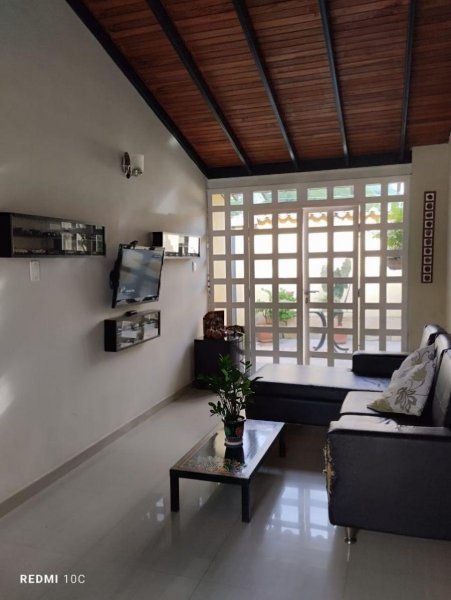 Foto Casa en Venta en URBANA SAN DIEGO, SAN DIEGO, Carabobo - U$D 40.000 - CAV226338 - BienesOnLine