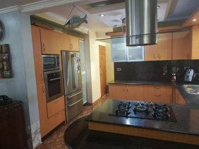 En venta Casa en el C.R Laguna Vieja, Barcelona, Av. Costanera 