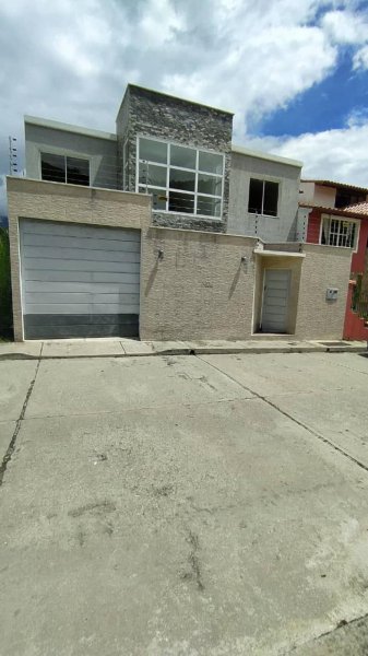 Foto Casa en Venta en Mérida, Mérida - U$D 90.000 - CAV200303 - BienesOnLine