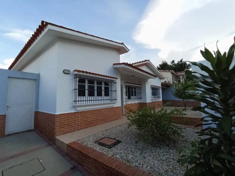 Foto Casa en Venta en Valencia, Carabobo - U$D 116.000 - CAV243642 - BienesOnLine