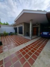 Casa en Venta en Rafael Urdaneta Valencia, Carabobo