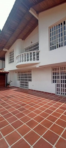 Foto Casa en Venta en Mérida, Mérida - U$D 144.999 - CAV200290 - BienesOnLine