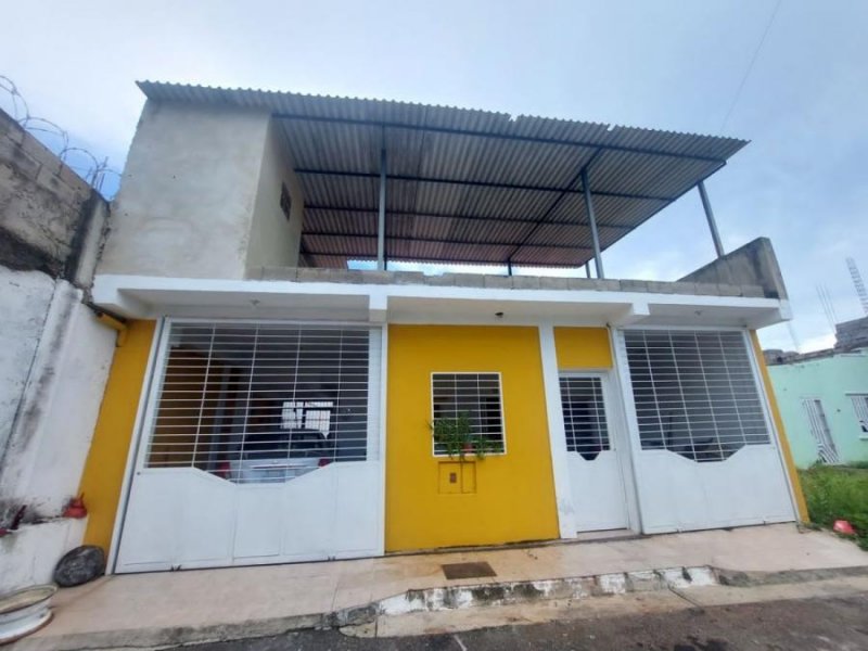 Foto Casa en Venta en Res.cariaprima 2,San juaquin, San Joaquín, Carabobo - U$D 13.500 - CAV218183 - BienesOnLine