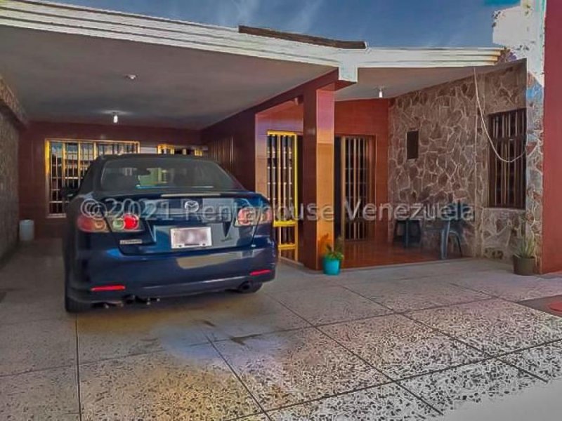 Foto Casa en Venta en punta cardon, Punto Fijo, Falcón - U$D 26.500 - CAV168030 - BienesOnLine