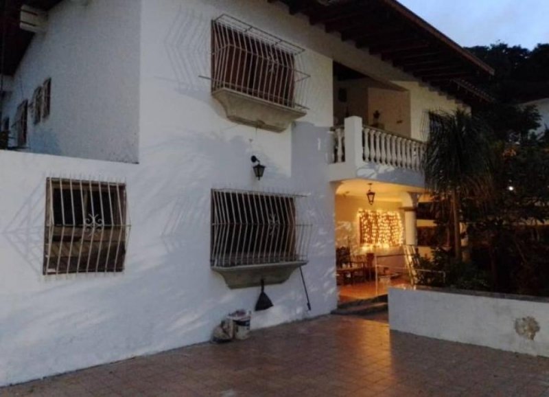 EN VENTA: CASA UBICADA EN ESMERALDAS DE LA TAHONA