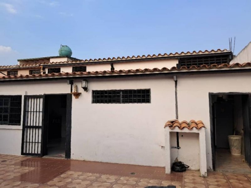 Foto Casa en Venta en juan de villegas, Barquisimeto, Lara - U$D 14.000 - CAV224337 - BienesOnLine