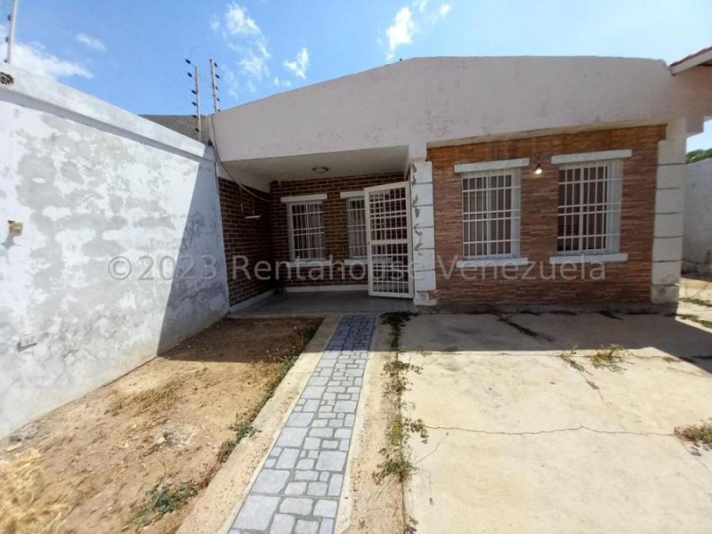 Foto Casa en Venta en Urbanizacion Independencia, Coro, Falcón - U$D 22.000 - CAV196787 - BienesOnLine