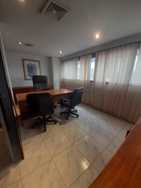 Foto Oficina en Venta en Valencia, Carabobo - U$D 29.000 - OFV191441 - BienesOnLine