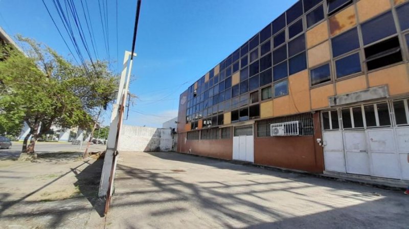 Edificio en Venta en plaza Guarenas, Miranda