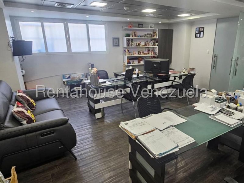 Foto Local en Venta en La Carlota, Caracas, Distrito Federal - U$D 220.000 - LOV248476 - BienesOnLine