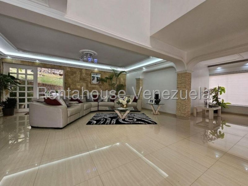 Casa en Venta en Cumbres de Curumo Caracas, Distrito Federal