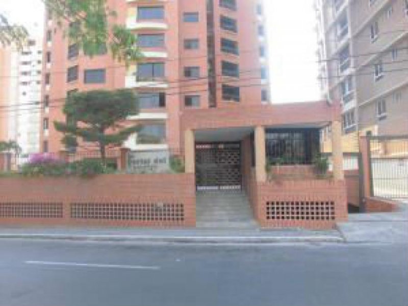 Foto Apartamento en Venta en Barquisimeto, Lara - BsF 155.200.000 - APV88738 - BienesOnLine