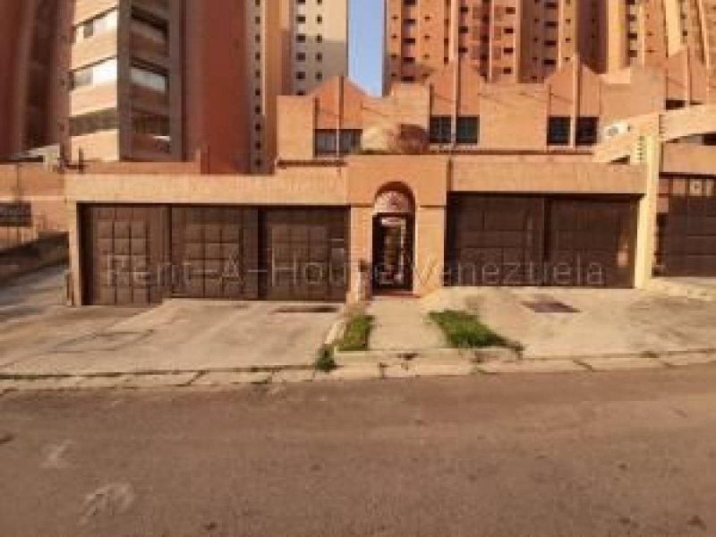 Foto Casa en Venta en La trigaleña, Carabobo - U$D 190.000 - CAV138334 - BienesOnLine