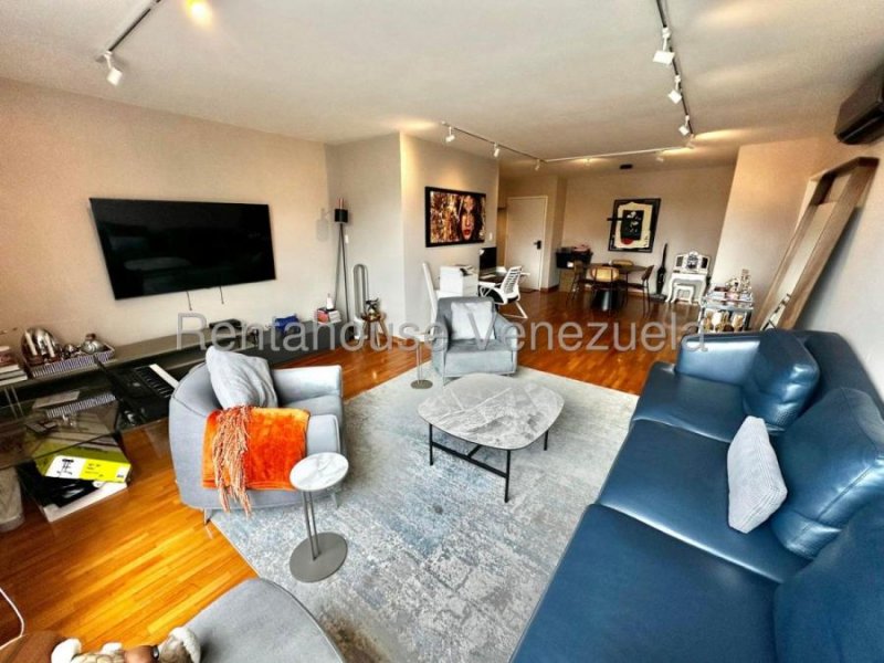 En venta lindo apartamento amoblado en Santa Fe Sur