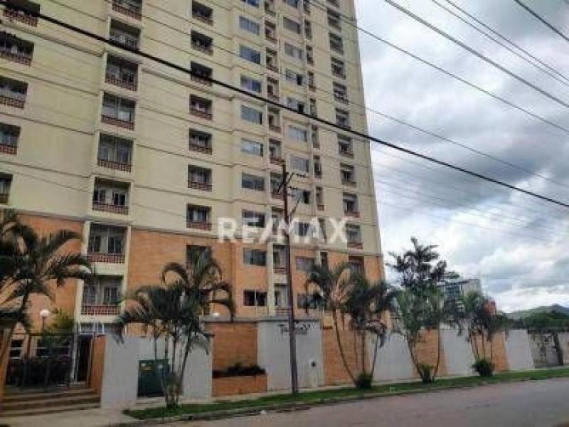 Foto Apartamento en Venta en Valencia, Valencia, Carabobo - U$D 74.000 - APV167126 - BienesOnLine