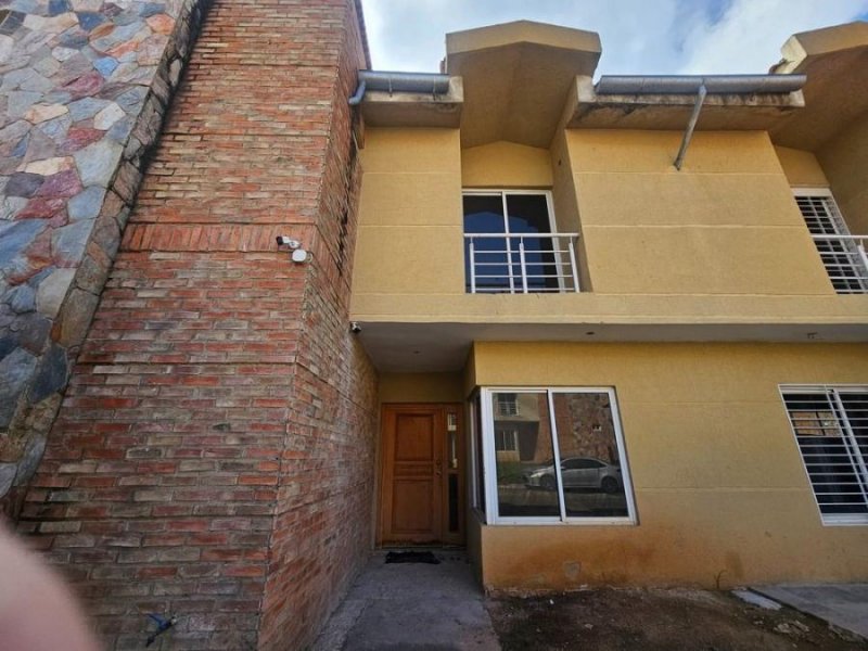 EN VENTA TOWNHOUSE EN OBRA BLANCA EN RES. HOYO 5, UBICADO EN VILLAS DE SAN DIEGO COUNTRY CLUB