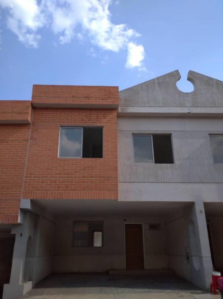 Foto Casa en Venta en San Diego, Carabobo - U$D 33.000 - CAV134156 - BienesOnLine