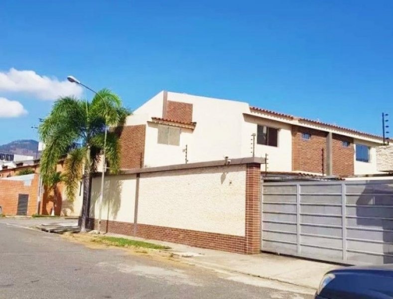 Foto Casa en Venta en TAZAJAL, Naguanagua, Carabobo - U$D 110.000 - CAV203246 - BienesOnLine