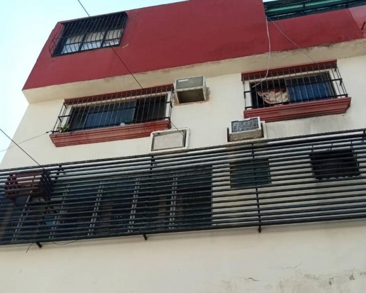 EN VENTE EDIFICIO  COMERCIAL CERCA DE LA AV. BOLIVAR NORTE, VALENCIA. LUISA MEZONES VENDE