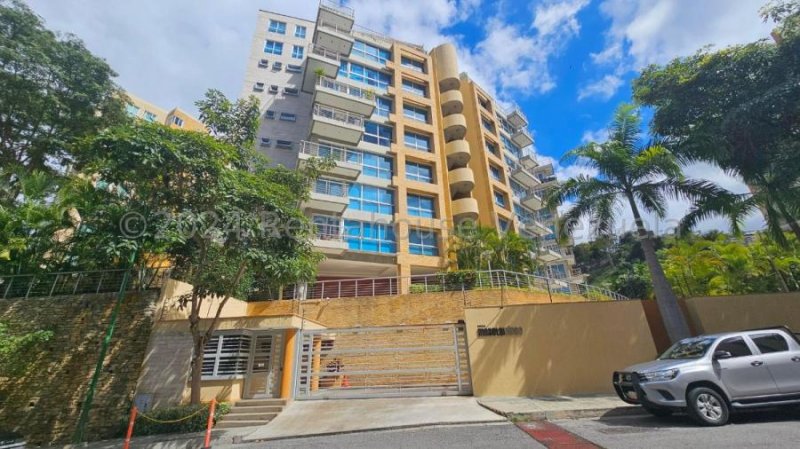 Foto Apartamento en Venta en Santa Rosa de Lima, Caracas, Distrito Federal - U$D 475.000 - APV236401 - BienesOnLine